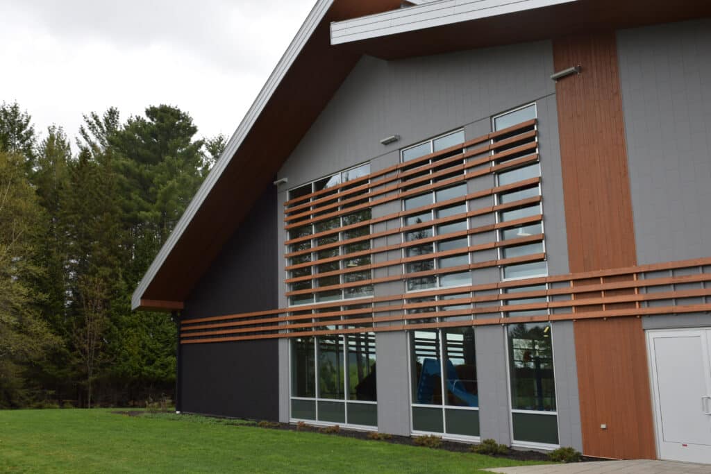 Centre Aquatique MAC Metal Architectural